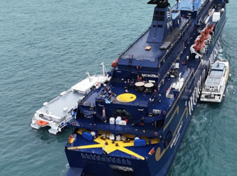 Deadly Cruise Ship Blaze: One Dead, Four Injured in Midnight Inferno image