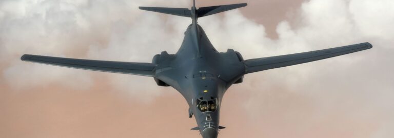 001 everstine B1 2000×700