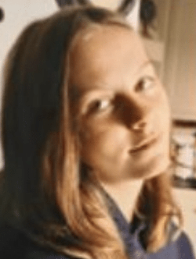 Police Are Appealing For Information Into The Whereabouts Of  Missing  Girl From #gillingham