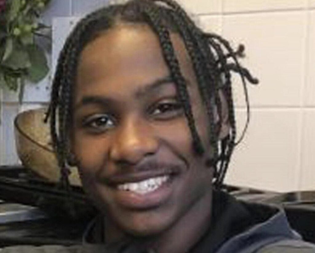 Lifelong jail for gunman in brutal Peckham alley murder ? UKNIP