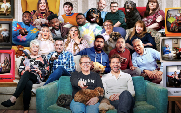 UK Audiences Are Increasingly Watching News Through Live Streams Instead of TV image