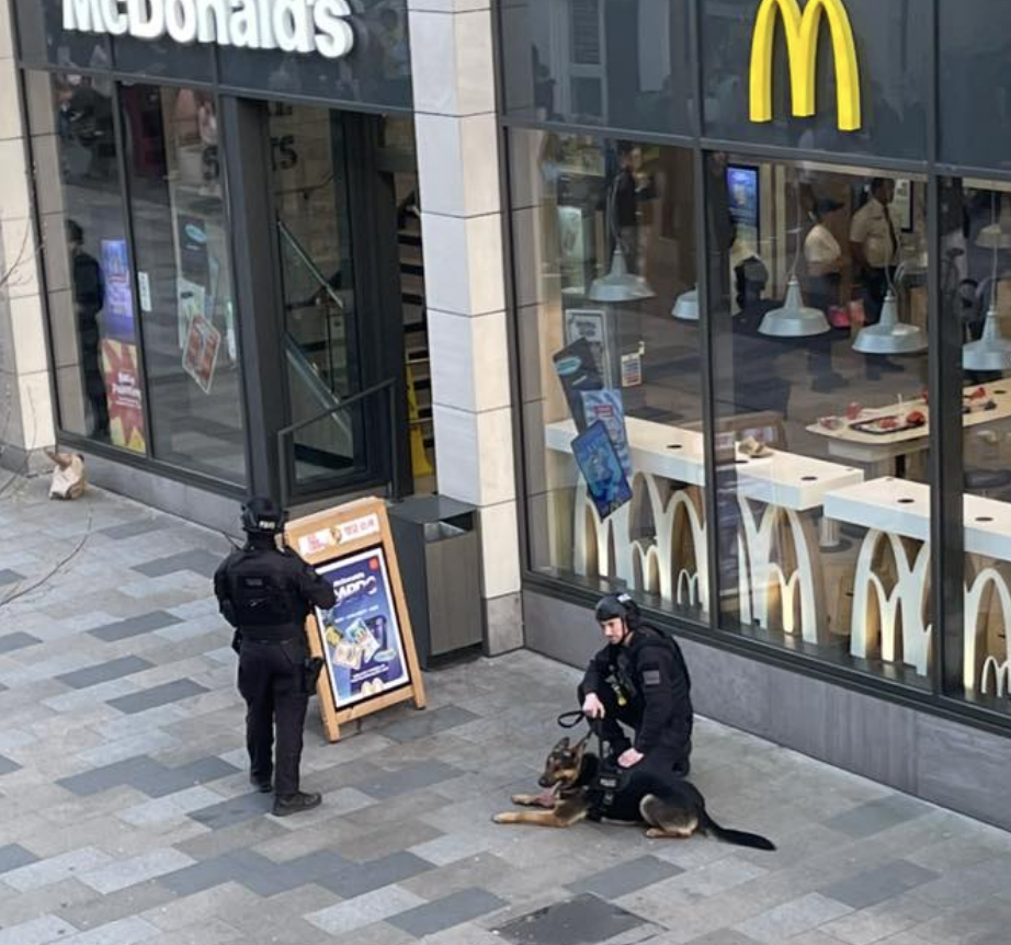 Armed Police Lock Down Bracknell Town Centre McDonald’s After Reports of Men with Knives