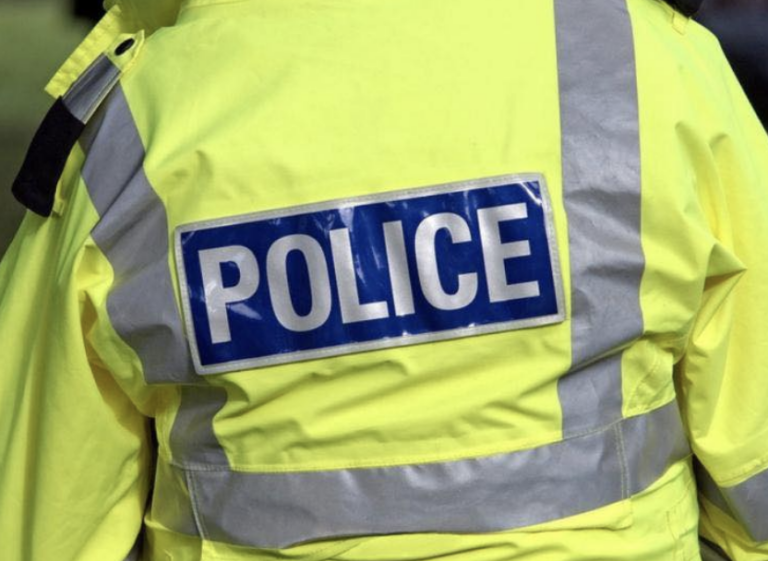 Masked Thugs Rob Two Men in Broad Daylight