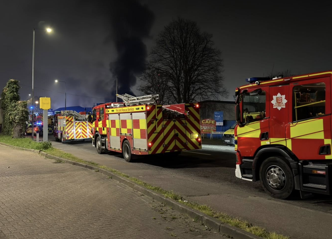 Massive Blaze Hits West Thurrock Commercial Buildings