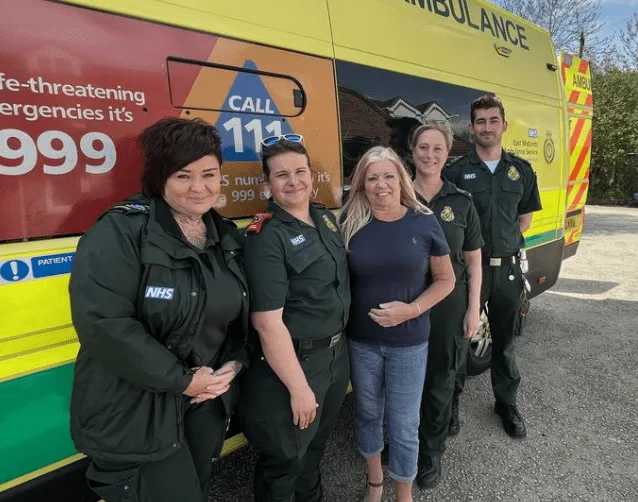 New Year Miracle: Derbyshire Grandma’s Life Saved After Collapsing 12 Minutes Into 2023 by Quick-Thinking Paramedics and Daughter-in-Law