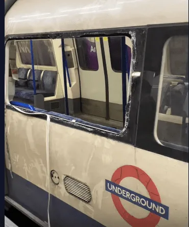 Smoke Horror at Clapham Common Tube: Passengers Break Windows to Escape Jammed Doors