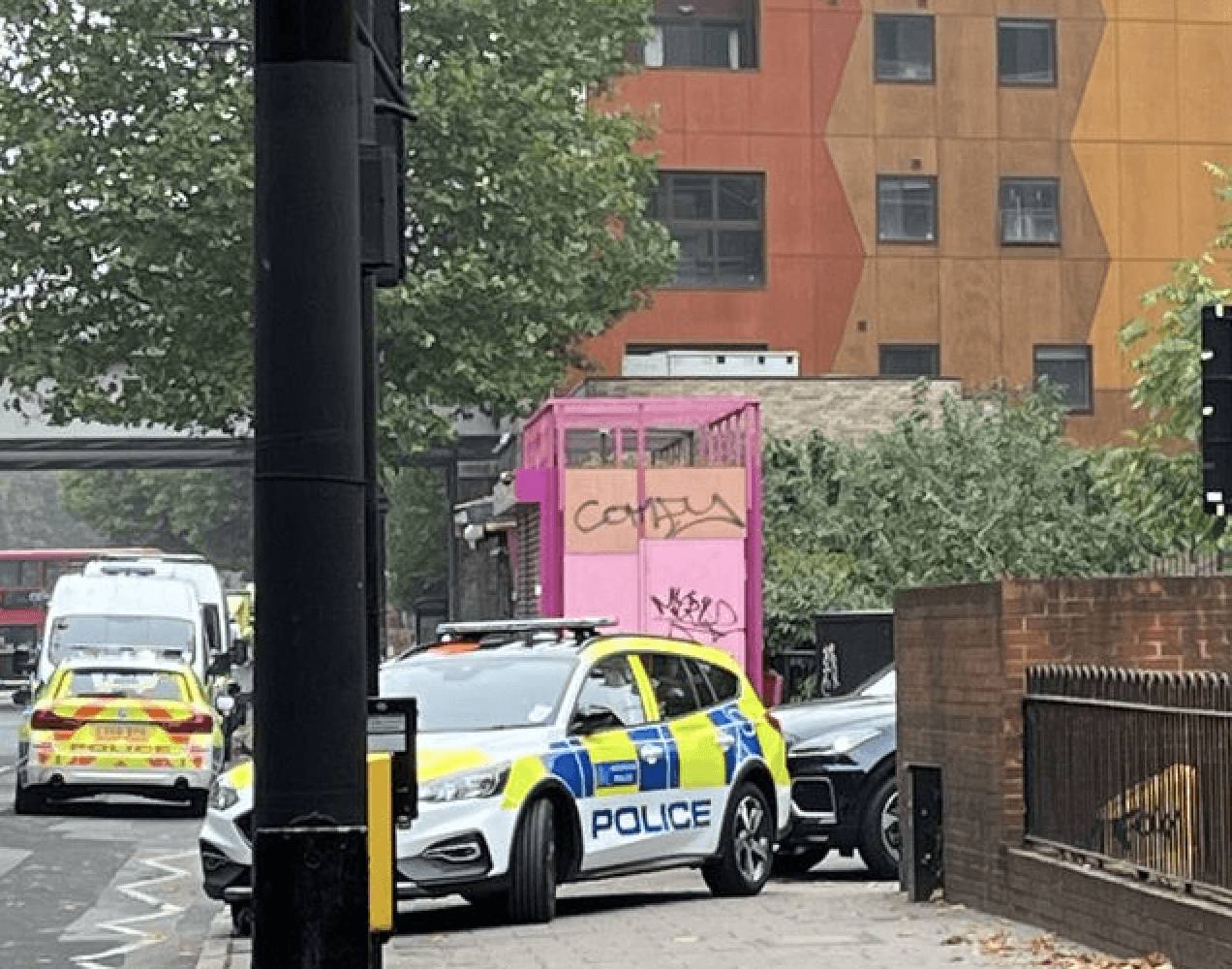 Corrosive Substance Sprayed At A Man  In Crampton Street Elephant And Castle