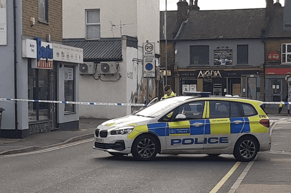 A Man Has Been Detained By Armed Police Called To The Golden Lion In Bexleyheath