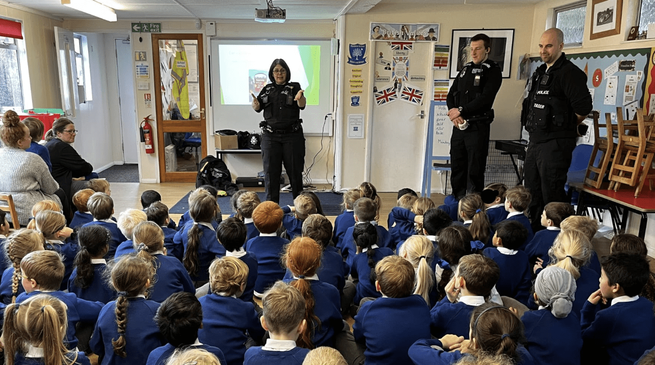 Neighbourhood Police Have Been Visiting Primary Schools To Provide Vital Road Safety Advice To Children