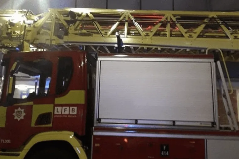 Fatal Fire Claims Life in Richmond Ham Close Flat – Police Launch Investigation