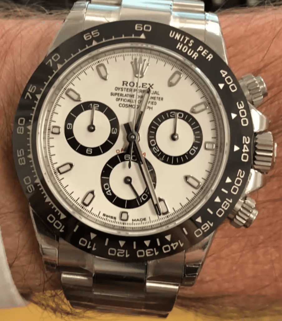 Police In London Are Appealing For The Public’s Help To Identify A Man After  Man In His 70's Was Robbed In Croydon