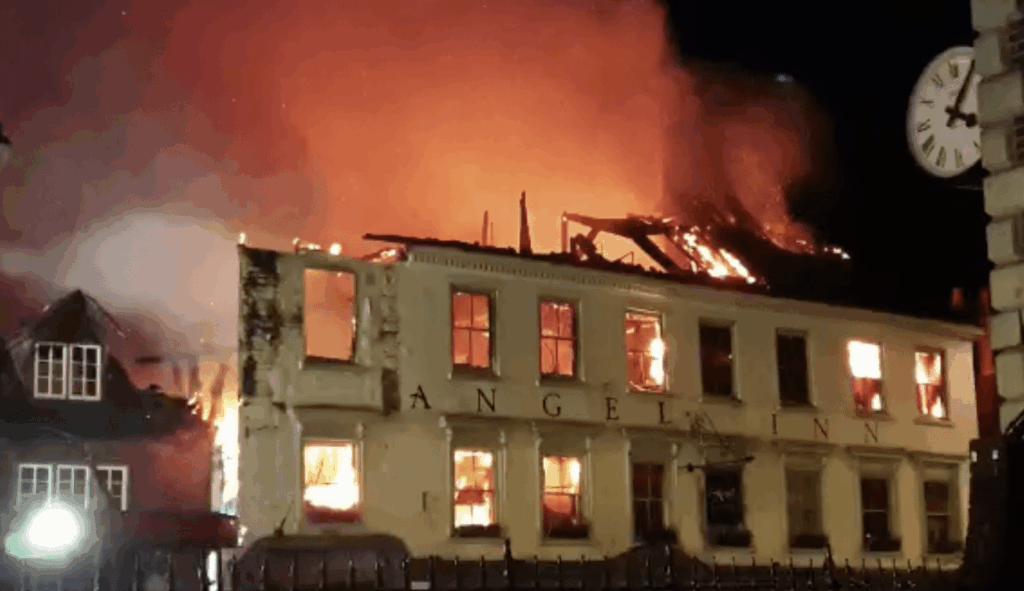 Thirty Ukrainian Refugees Evacuated From Midhurst Hotel Blaze In West Sussex