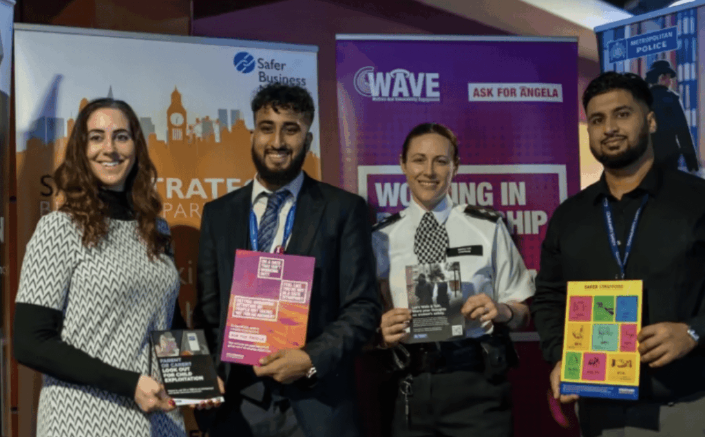 Operation Makesafe awareness training has been rolled out to staff from businesses across Westfield Shopping Centre in Stratford and arou…