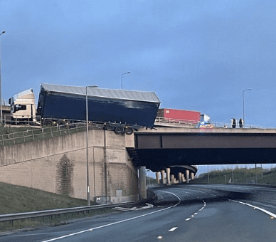 The M1 Is Closed Southbound Between J20 (lutterworth) And J19 (a14-catthorpe Interchange) Following A Collision In Which A Hgv Struck A Near Side Barrier And Come To Rest Hanging Over The A14