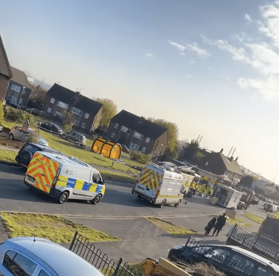 Emergency Services Called To Dartford Property Following Reports Of  Suspected Radiation Leak  In The Early Hours