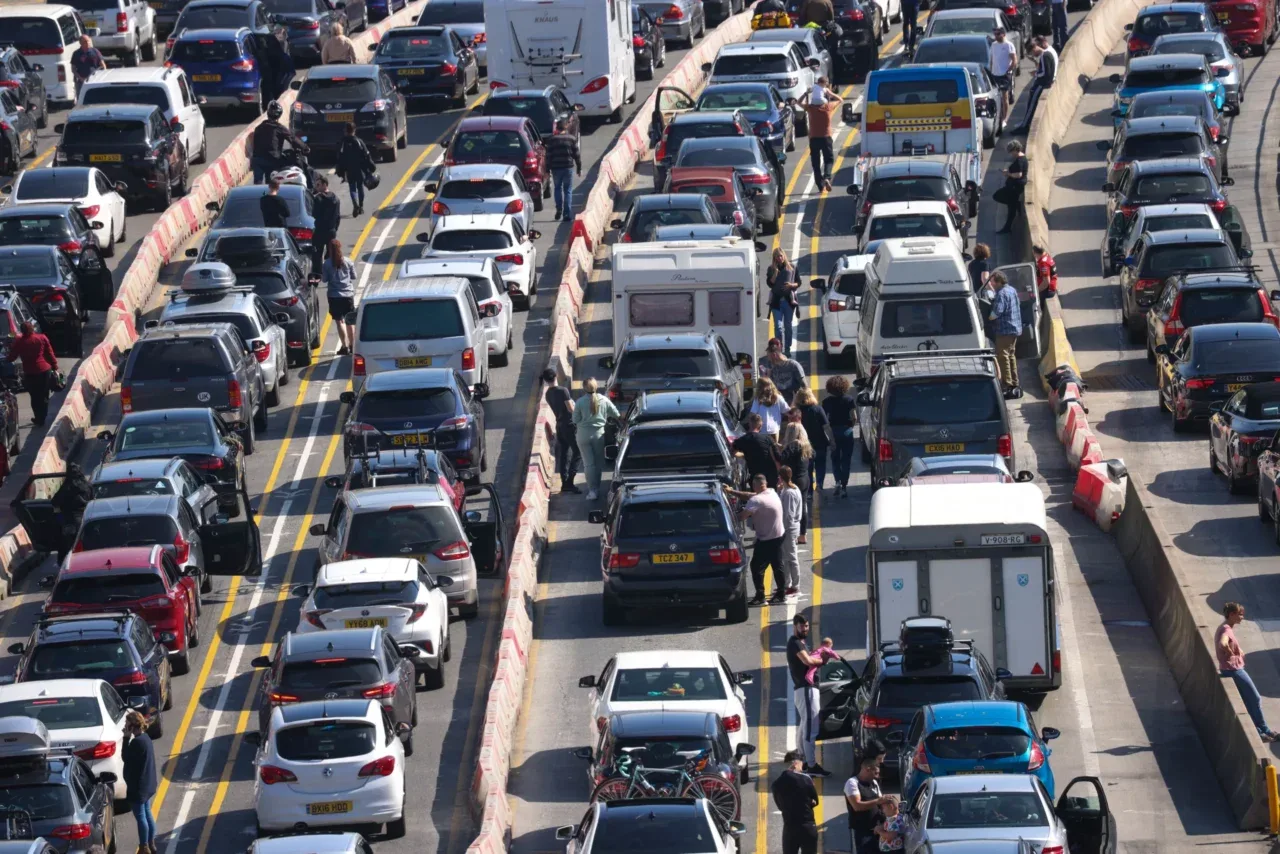 £20,000 forfeited after man and woman stopped at Port of Dover