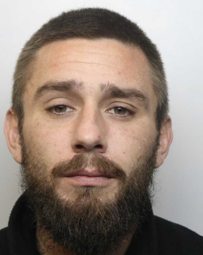 Fare Dodger’s Brutal Attack Leaves Passenger Fighting for Life at London Bridge Station