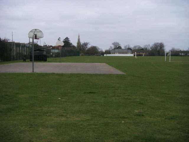 Police are Appealing For Witnesses After A 14-year-old Girl Was Sexually Assaulted In Southampton Friday Afternoon