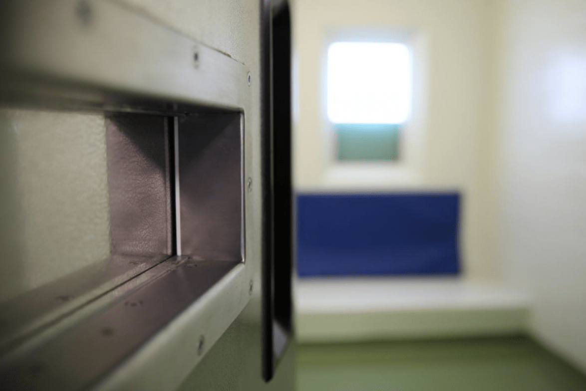 Wightfibre Cowes Cardboard Boat Race is set to return for it’s third year and It’s Free to Enter