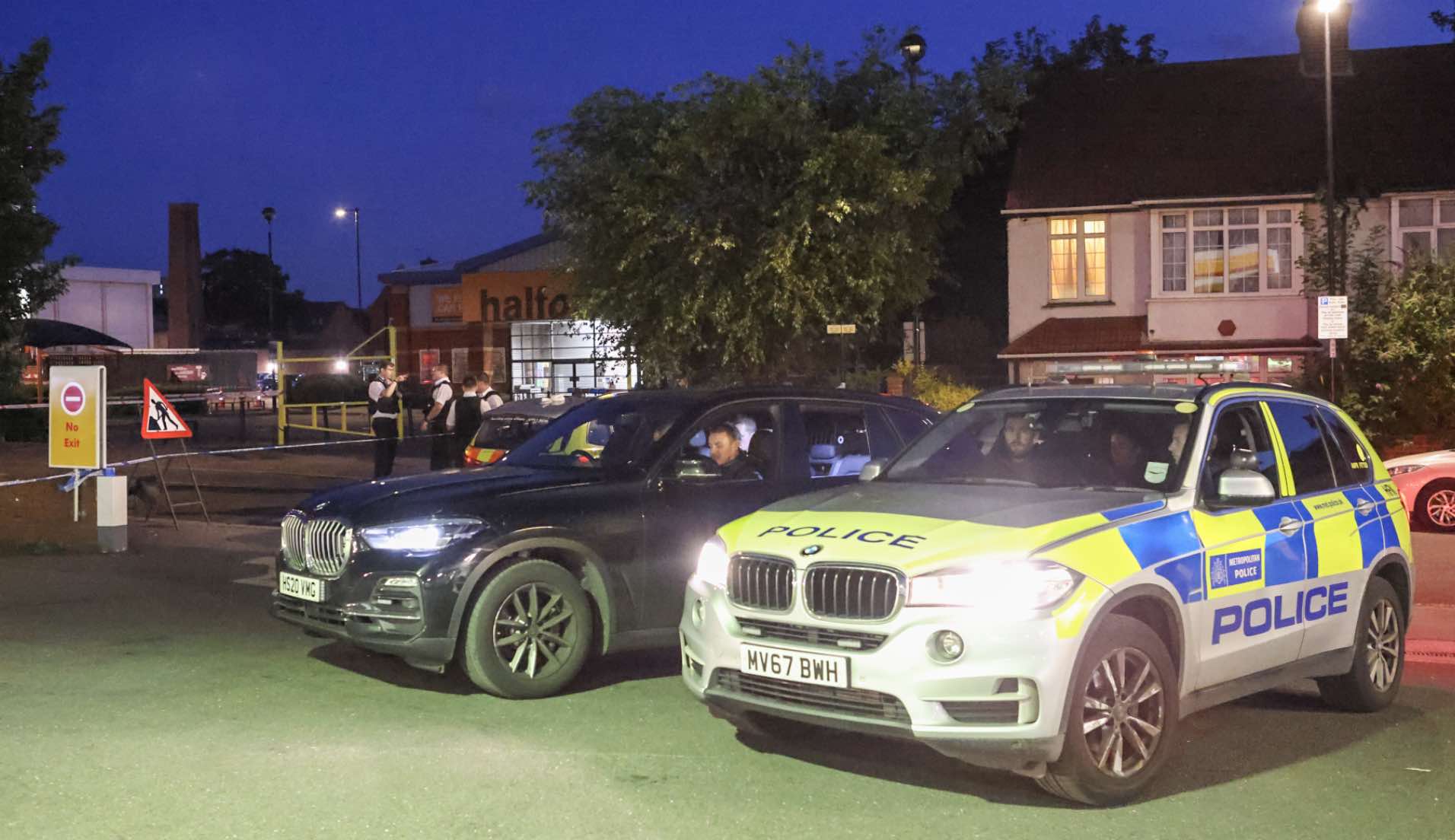 Armed Police Scrambled To Croydon After Reports Of Shots Fired