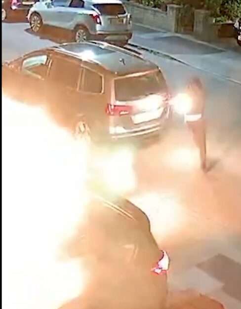 Exculsive Watch The Moment That Two Man Carry Out The Arson Attack On "the Smithy Family" Car And House In Welling