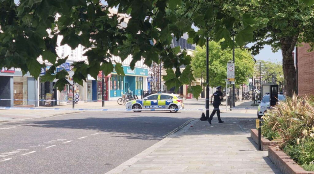 Fareham Town Centre In Police Lockdown After Suspected Nail Bomb Find Near Tesco