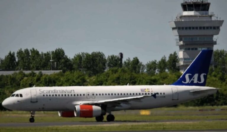 Sas Sends Two Planes Out  To Evacuate  Danes Trapped In Afghanistan