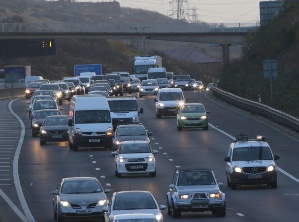 Lorry and Cars involved in Crash on M27 Near Fareham