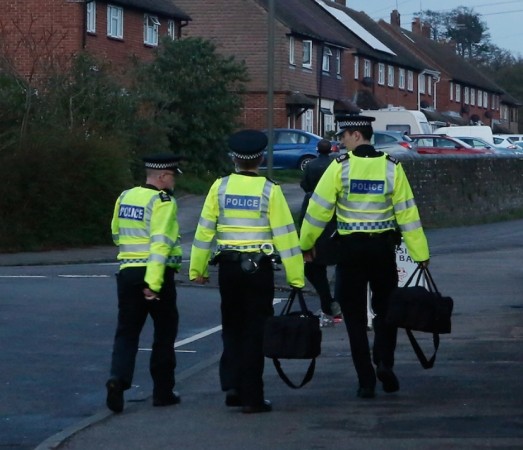 Four Arrested And Weapon Recovered In Park Barn Guildford