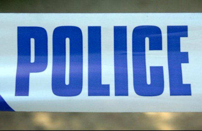 Police hunt Street Robber  after Woman attacked in Waterlooville