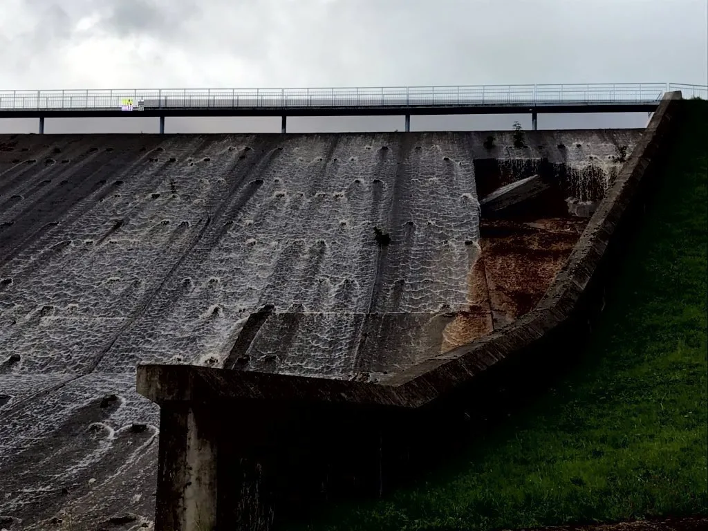 More properties evacuated  as work continues  to ensure the structural integrity of the reservoir wall at Whaley Bridge