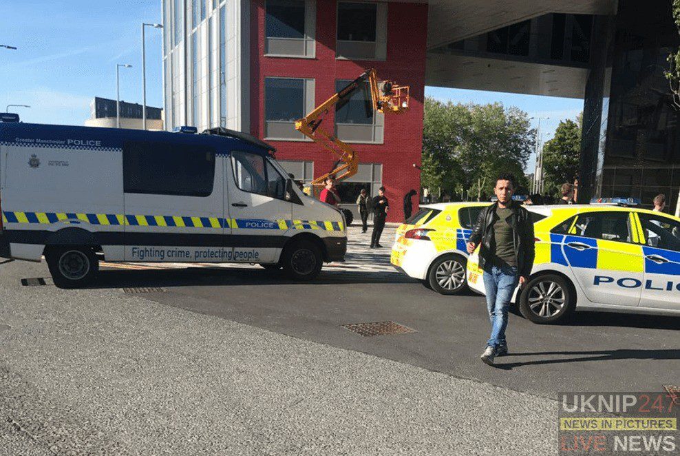 University of Salford has been evacuated after Suspect Package has been Found