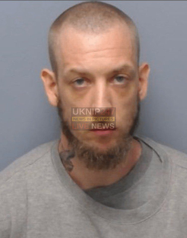 Christopher Buttling Jailed for 8 years after wounding Two Police officers