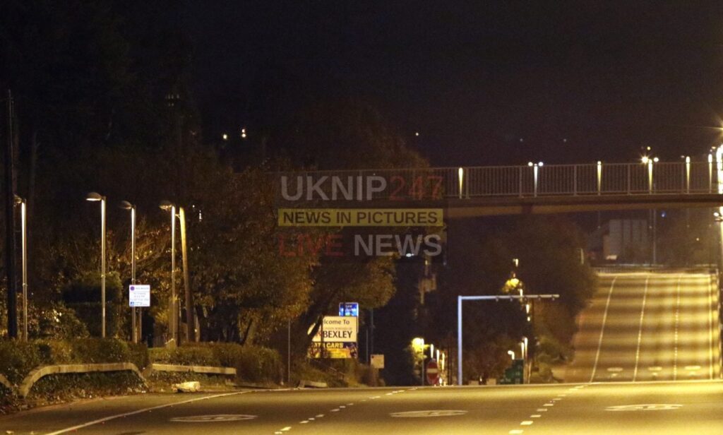 A2 Reopens after Police successfully Talk Down Distressed Solider from Footbridge in Sidcup
