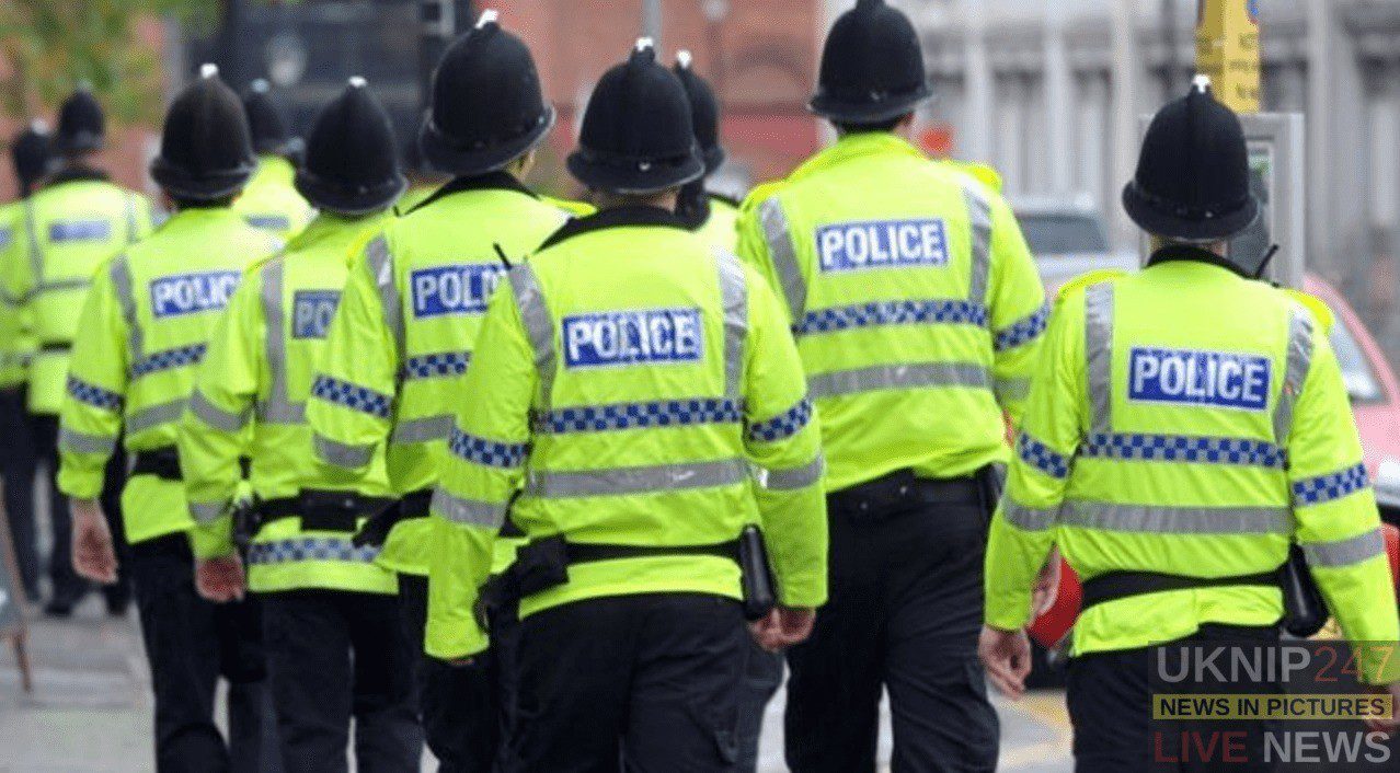 Police appeal after Woman is Grabbed whilst walking alone in Andover