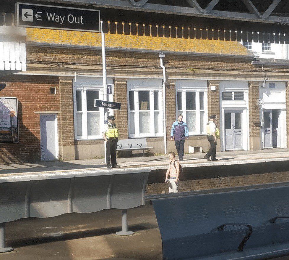 Man arrested after jumping on to Railway Line in Margate causing major delays