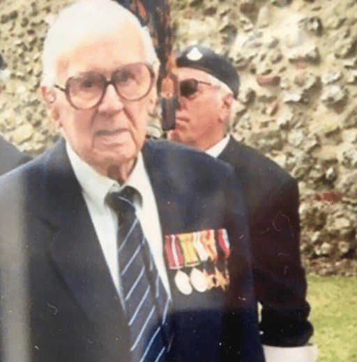 Chichester Pensioner has Medals Stolen whilst he slept