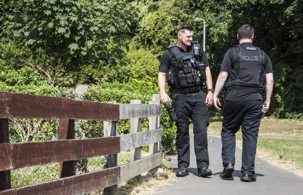 Police Recover  Weapons Following  Teenager Kidnapped In Swindon