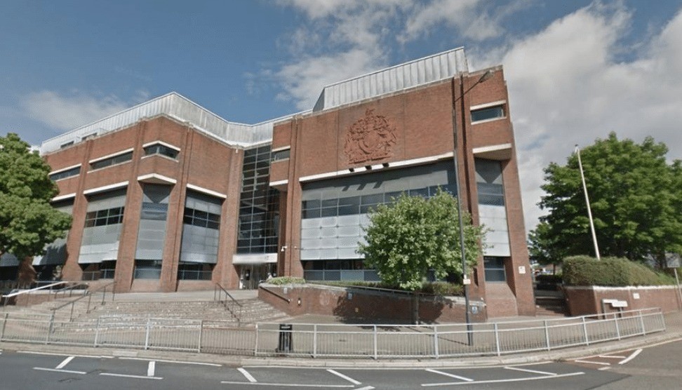 Two Men Face Prison  After  Series Of Knife Point Robberies