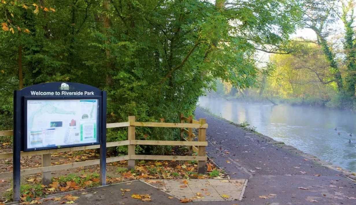 Teenage Girl grabbed and assaulted in Riverside Park Southampton