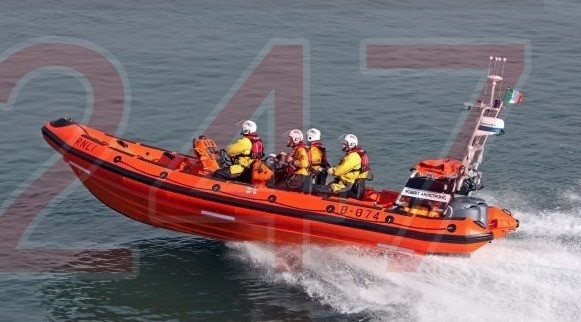 Cowes lifeboat launched to lift raft in stormy Solent  sea