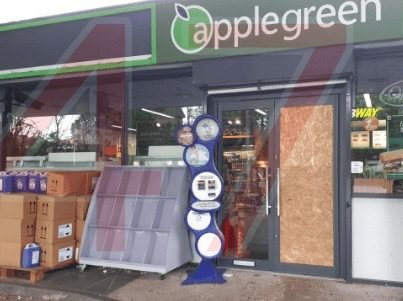 Men with Iron bar steal £8,000 in Southampton garage robbery