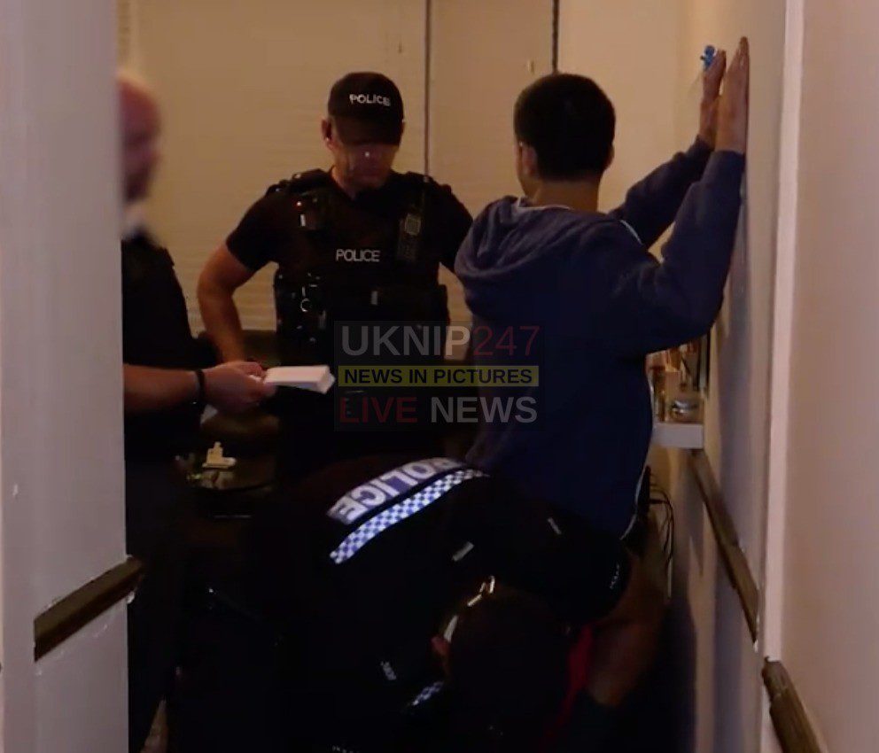 Man Arrested Following Class" A" Drugs Raid In Ryde