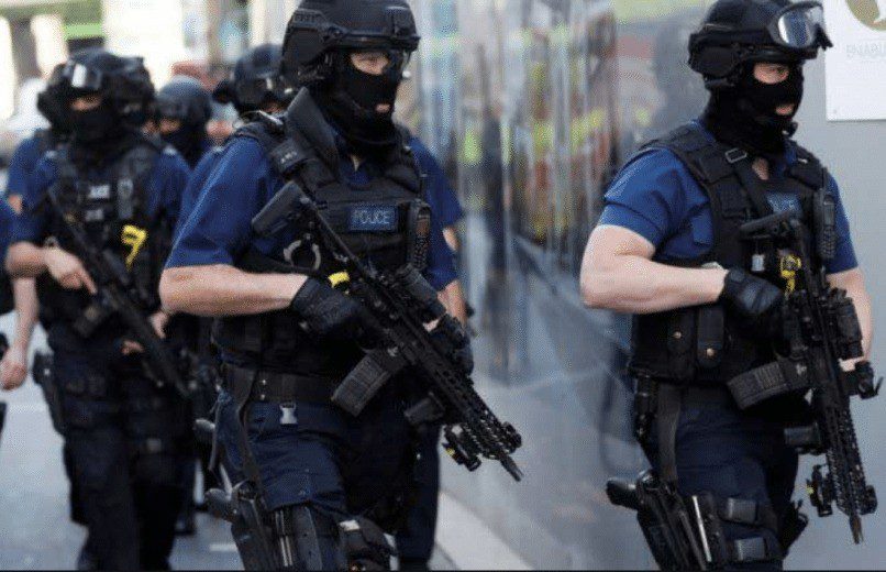 Second arrested man by armed Police  following Southampton Robbery