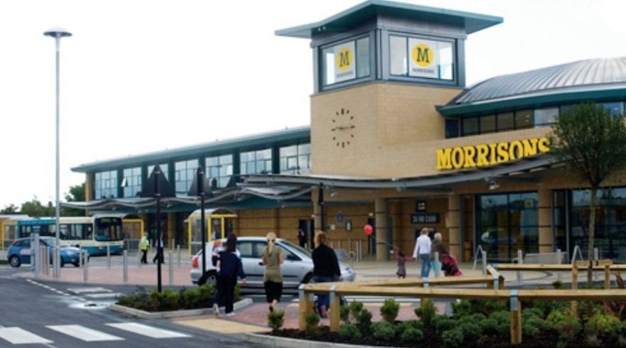 Police Appeal For Witnesses  After  Robbery In Woosehill Near  Wokingham