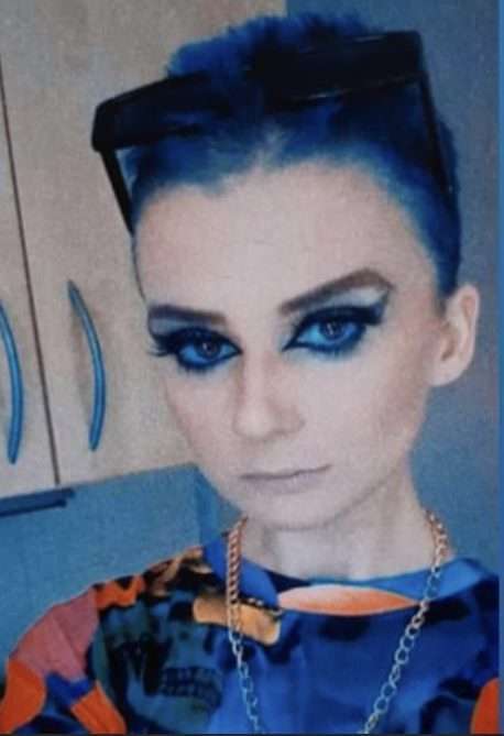 Eloise, 17, Was Last Seen By Friends Outside Sprinkles In Southampton High Street On Friday