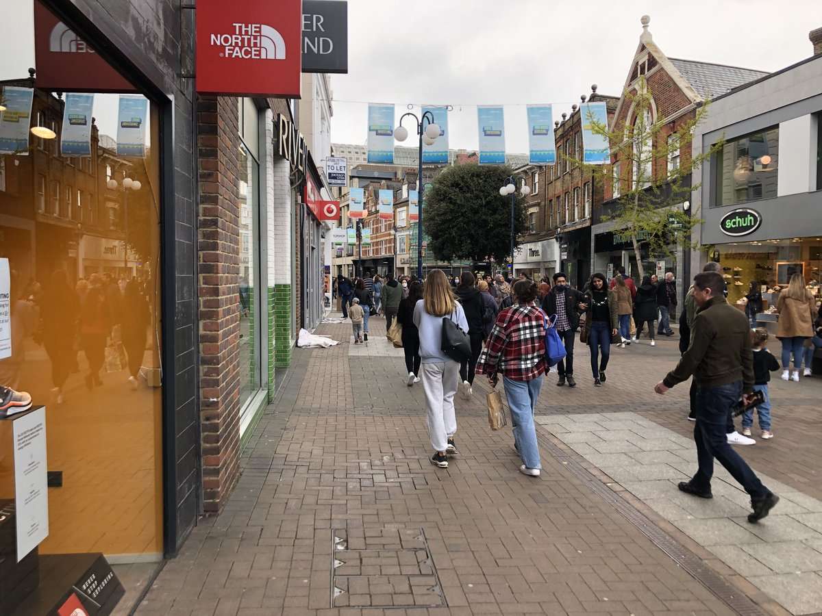 Murder Inveisgation Launched After Fatal Stabbing In Kingston