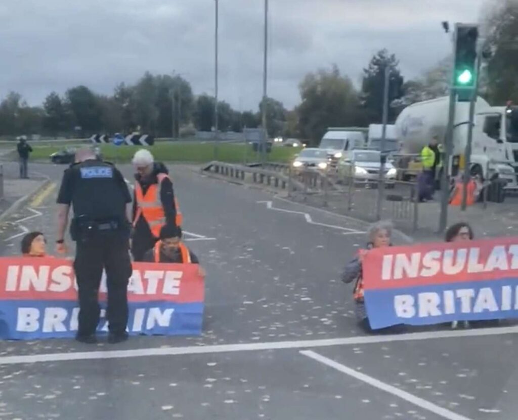 Thirty-two Arrests After Traffic Disrupted Near Dartford