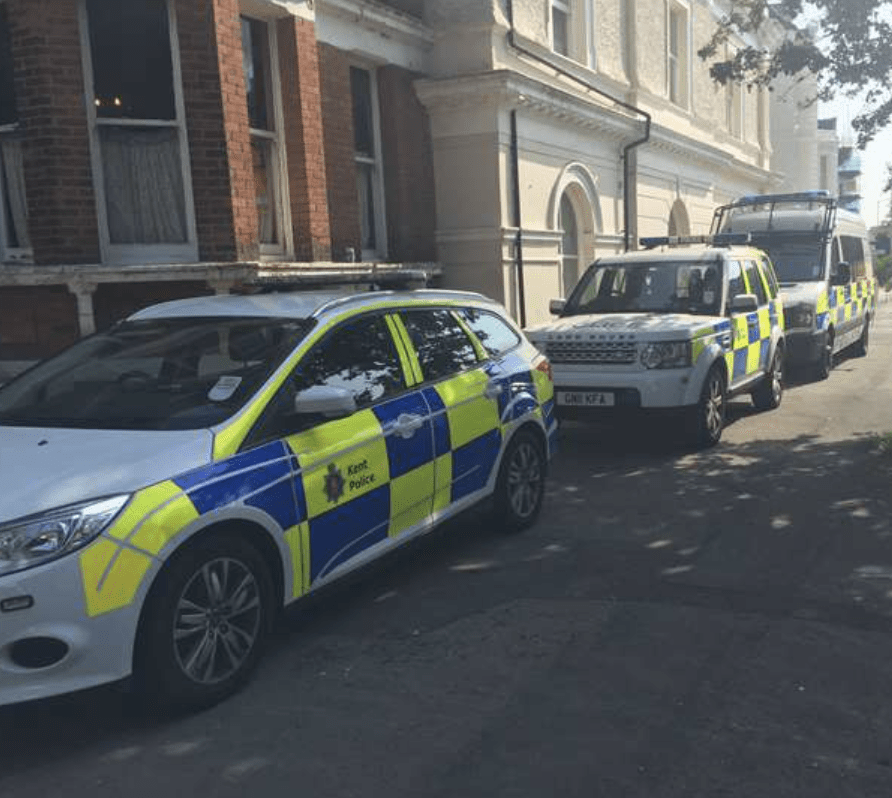 Police Hunt Man Who Stole 20k From 91 Year Old  Pensioner In Southsea