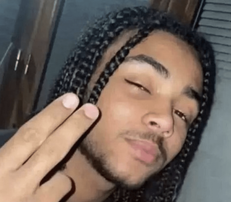 School Party and Teachers  Rescued by Coastguard  after being cut off by Tide in Kent